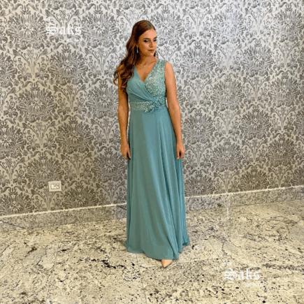 “Salve. Sono Paola Ceccomancini. Ho acquistato da voi il mio abito da testimone di nozze per il matrimonio della mia migliore amica del 21/09/25. Vi invio alcune foto del look completo. L'abito ha riscosso un enorme successo, ho ricevuto tantissimi complimenti. Grazie davvero ❤️ testimone matrimonio paola ceccomancini saks cerimonia chieti scalo musani foto1
