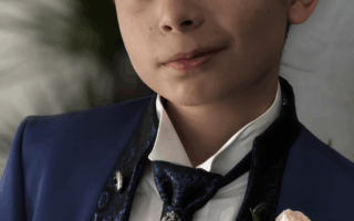 Ogni dettaglio di questo abito Cautieri racconta la raffinatezza della sartoria italiana: tessuti preziosi, linee impeccabili e uno stile pensato per i momenti più speciali. abito da cerimonia bambino chieti scalo pescara 2025 cautieri ragzzo foto1111